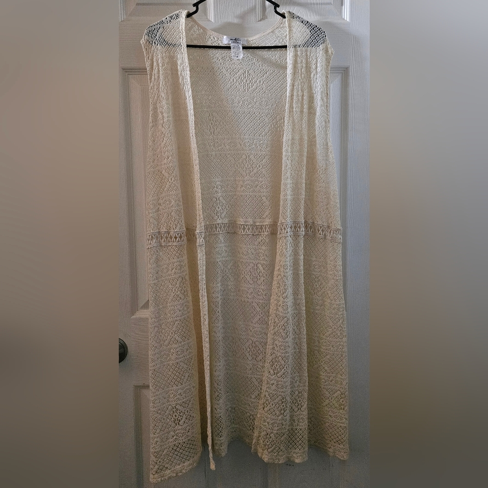 Moa Moa Crochet Lace Cover Up